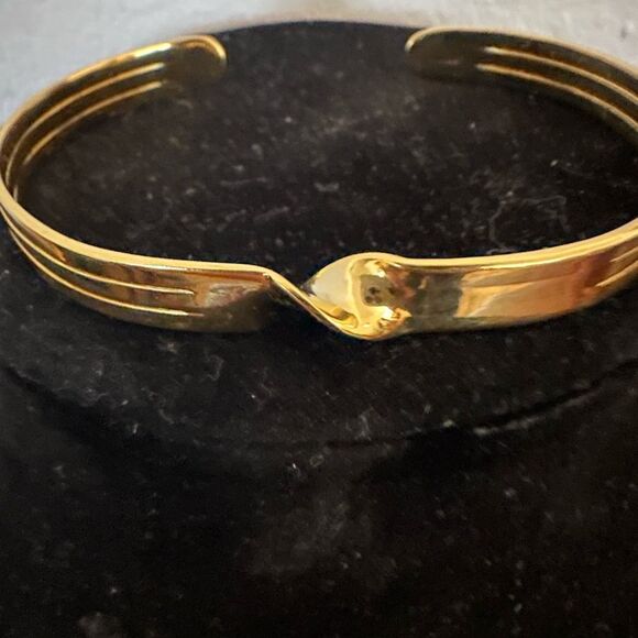 Vintage Heart Choker w/Bracelet - Picture 2 of 3